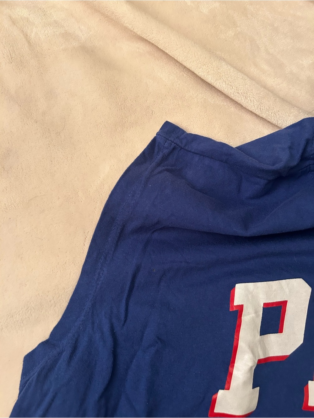 Philadelphia 76ers Sleeveless Hoodie - Picture 6 of 7